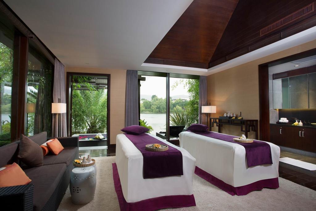 Angsana Fuxian Lake Chengjiang  Exterior photo